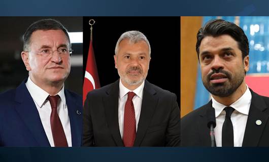 CHP adayı Lütfü Savaş, AK Parti adayı Mehmet Öntürk ve TİP adayı Gükhan Zan