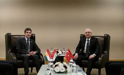 President Barzani, Turkish defense minister discuss regional tensions