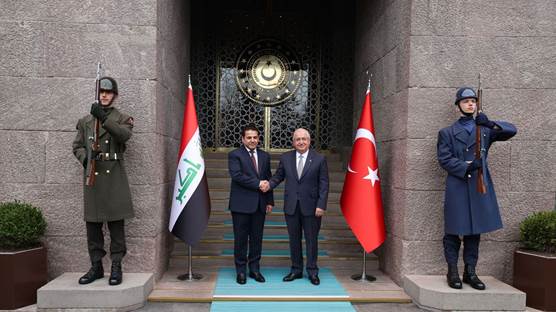 Irak Ulusal Güvenlik Müsteşarı Kasım Araci Ankara’da Türkiye Milli Savunma Bakanı Yaşar Güler ile bir araya geldi