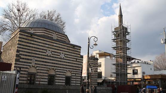 video: Restorasyona alınan Dört Ayaklı Minare'den görüntüler