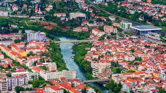 Bosna Hersek'ten kare 