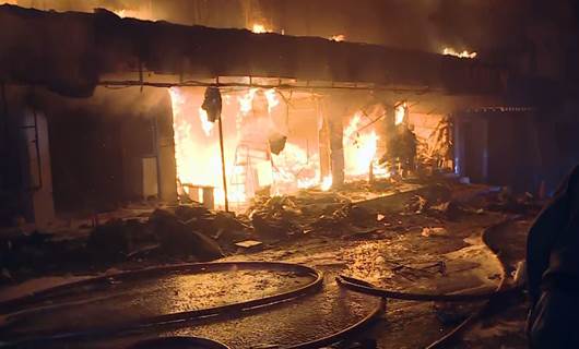 Duhok bazaar fire burns over 100 shops