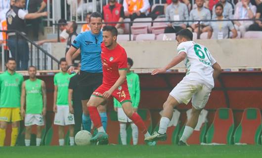 Amedspor, evinde karşılaştığı Iğdır FK'ye 2-0 yenildi