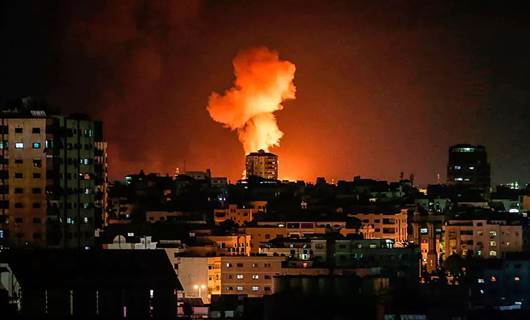 Suspected Israeli airstrike injures 8 soldiers near Damascus