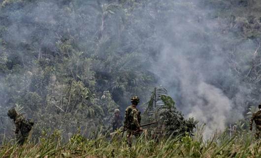 Kolombiya ordusunun kırsal bölgede yürüttüğü operasyondan kare (Foto: Kolombiya basını)