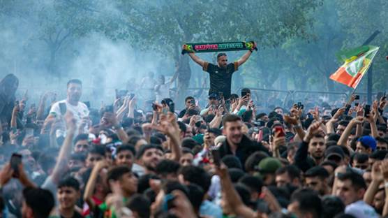 Amedspor'un şampiyonluk kutlamalarından bir kare Foto:@Asu Press / Metin Yoksu