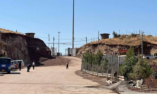 گومرگی کرماشان: لە مانگێکدا بە بەهای زیاتر لە 230 ملیۆن دۆلار هەناردەمان هەبووە