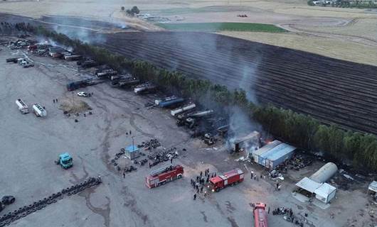Electrical short circuit burns 21 tanker trucks in Erbil