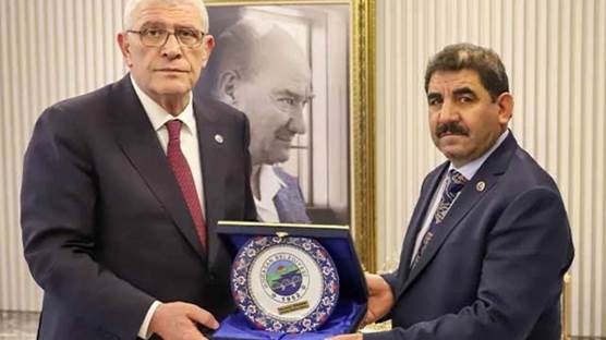 Erzurum Horsan Belediye başkanı İYİ Parti'den istifa etti