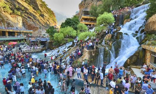Erbil'ın dağlık kuzey kesiminde yer alan Bekhal Şelalesi Kürdistan Bölgesi genelinde en çok ziyaretçi ağırlayan doğa harikası olarak biliniyor. / Foto: Rûdaw 