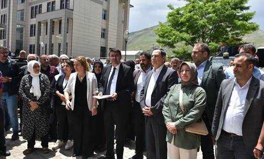 Tatvan Belediye Başkanı Mümin Erol, Erdoğan’ın fotoğrafını indirdiği için ifade verdi