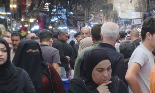 Number of Kurdish shopkeepers at Mosul's famous bazaar declines