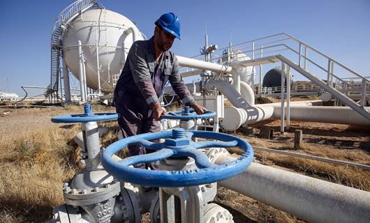 Oil producers submit samples of contracts with Erbil to Baghdad