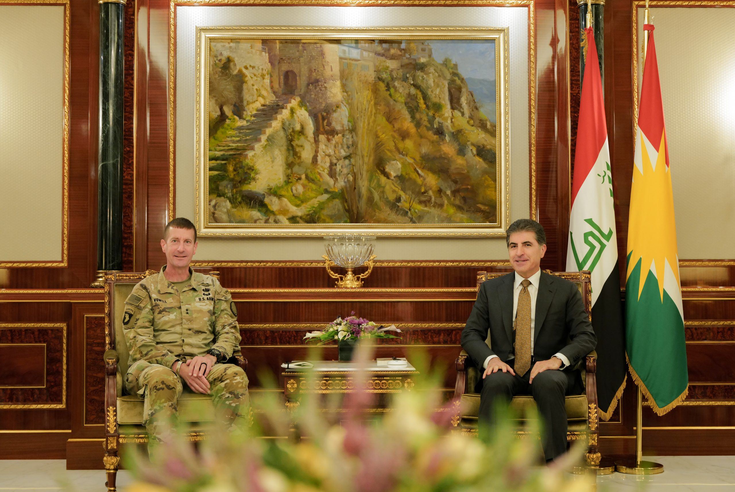 President Barzani, Coalition Commander Discuss... | Rudaw.net