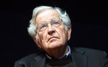 Noam Chomsky  / Arşiv