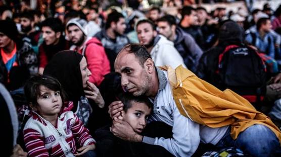 Koçberên Sûriyeyî yên li Otogara Stenbolê / Wêne: AFP-Arşîv 