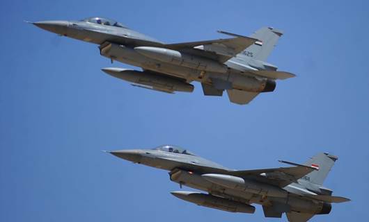 Iraqi airstrike targets ISIS hideout in Hamrin mountains
