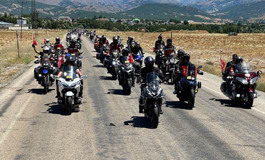 Dersim ve bölgede bir ilk: Bini aşkın motorcu Munzur Vadisinin güzelliklerini turladı