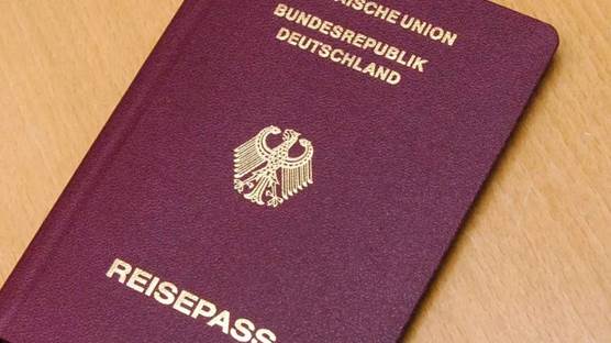 Pasaporta Almanyayê / Wêne: Arşîv 