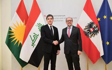 Kurdistan Region President Nechirvan Barzani (left) shakes hands with Austrian Foreign Minister Alexander Schallenberg in Vienna on July 2, 2024. Photo: Office of President Barzani