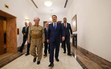 Kurdistan Democratic Party (KDP) leader Masoud Barzani (left) met with Iraqi Prime Minister Mohammed Shia' al-Sudani in Baghdad on July 3, 2024. Photo: PM Sudani's office