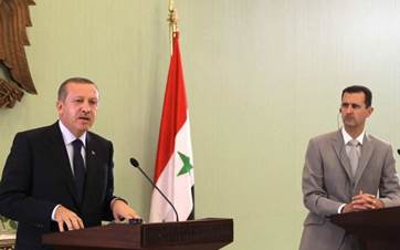 Recept Tayyip Erdogan (left) and Bashar al-Assad (right) hold a joint press conference in Damascus in 2010. Photo: AFP