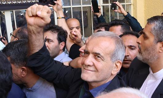 Kurdish leaders congratulate Pezeshkian on election victory