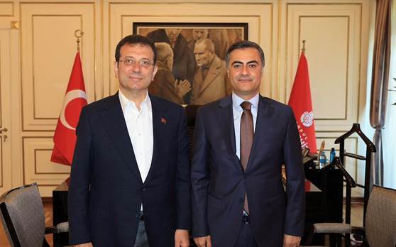 Foto: İBB Başkanı Ekrem İmamoğlu ile Van Büyükşehir Belediyesi Eşbaşkanı Abdullah Zeydan