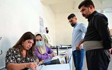 بنکەیەکی دەنگدان لە هەولێر. وێنە: ئەرشیڤی هەڵبژاردنی عێراق لە 10-10-2021